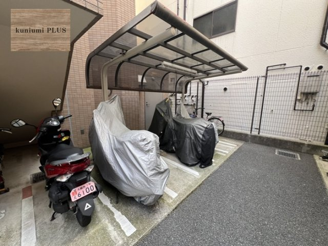 ヴィルヌーブ野江内代の駐輪場