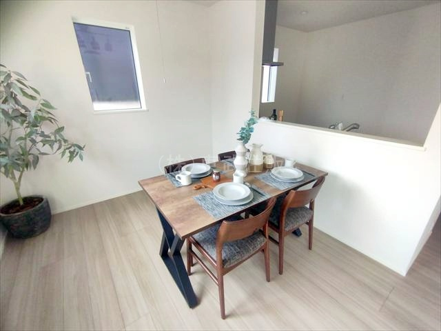 【ダイニング】 | 川越市砂新田3丁目第1期　全2棟　1号棟 | 家族団らんをお楽しみ下さい