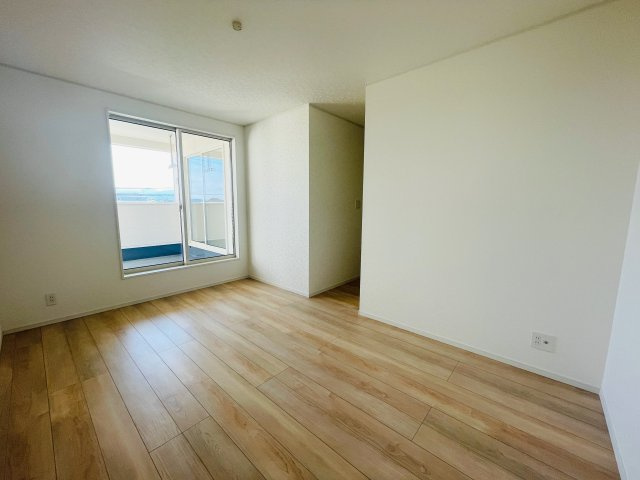 【寝室】 | 深谷市武蔵野第2　クレイドルガーデン　新築戸建　全3棟　2号棟