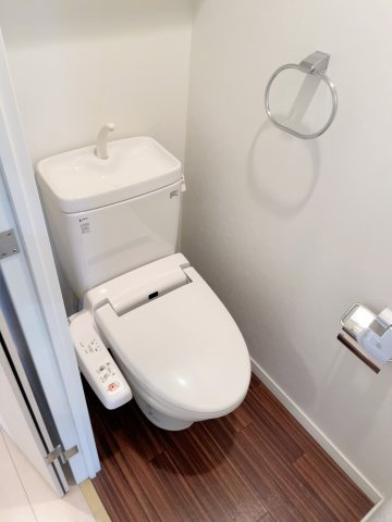 新品家具付きマンション対馬小路4(KaGood福岡)のトイレ