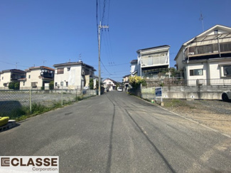 【前面道路含む現地写真】 | 城陽市久世芝ヶ原　4区画4号地　売土地　建築条件付き