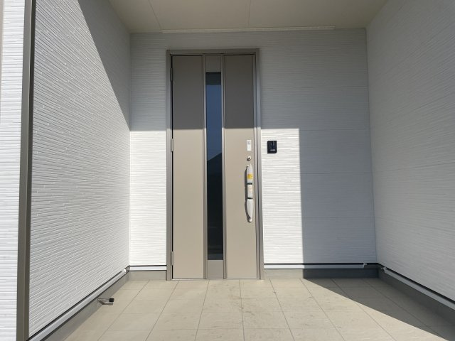 【玄関】 | 深谷市武蔵野第2　クレイドルガーデン　新築戸建　全3棟　3号棟