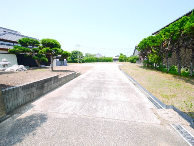 長生郡白子町浜宿　中古戸建の庭|内装リフォーム済み令和7年6月 敷地約546坪耐震補強済み海岸まで徒歩約10分 リビング約25.7帖