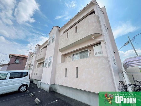 シャルマンコートBの外観