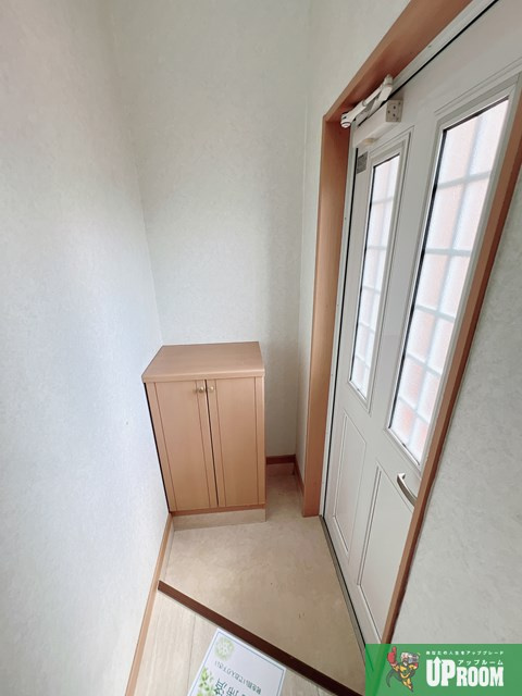 シャルマンコートBの玄関