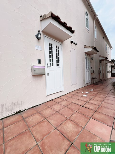 シャルマンコートBのエントランス