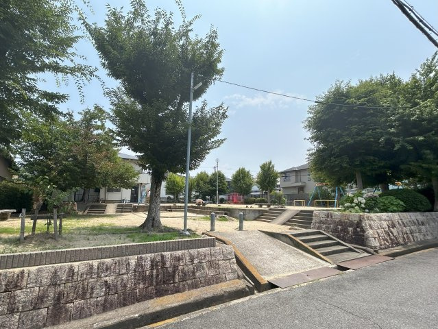 岸和田市上松町土地の周辺|上松台第３公園　徒歩1分