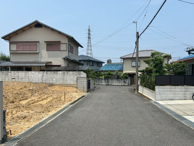 岸和田市上松町土地の前面道路含む現地写真|前面道路写真①