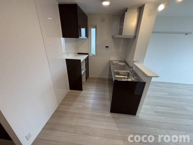 ルリアン縁の内装