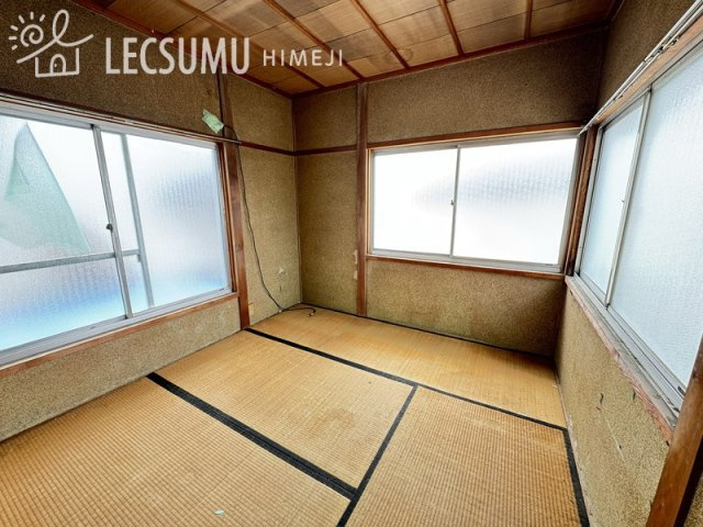 姫路市網干区坂上/中古戸建の寝室