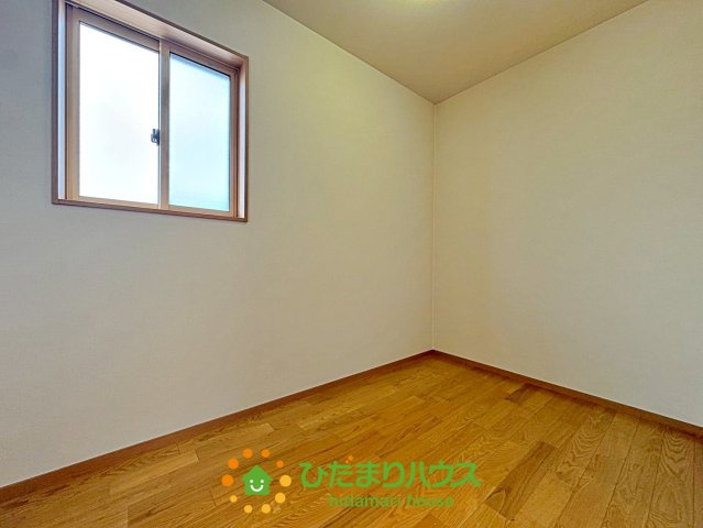 加須市大越　中古一戸建ての収納|大容量収納で大きなタンスも置けます！