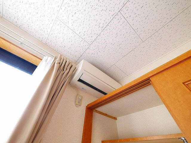 レオパレスグランディールの設備|エアコン付きです