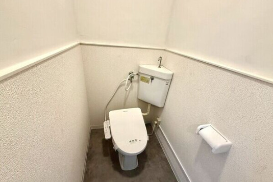 リアライズ甲南山手 西棟のトイレ