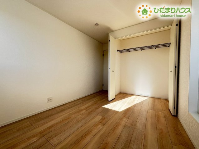 深谷市武蔵野第2　新築一戸建て　クレイドルガーデン　02の収納