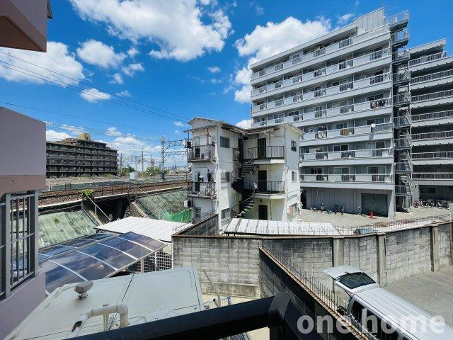 ベル・アーバニティ東淀川の展望|◆北側バルコニーからの眺望です！
◆【即日内覧会開催中】土日はもちろん！平日の仕事終わりの内覧も可能です！