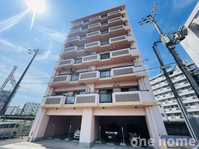 ベル・アーバニティ東淀川の外観|◆ペット飼育可能！（規約有り）大切なワンちゃん猫ちゃんと一緒に暮らせます♪
◆階下は駐車場につき、足音など気にせずお住まい頂けます！