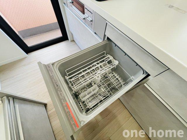 ベル・アーバニティ東淀川の設備|◆時短のマストアイテム食洗機完備！
◆【即日内覧会開催中】土日はもちろん！平日の仕事終わりの内覧も可能です！