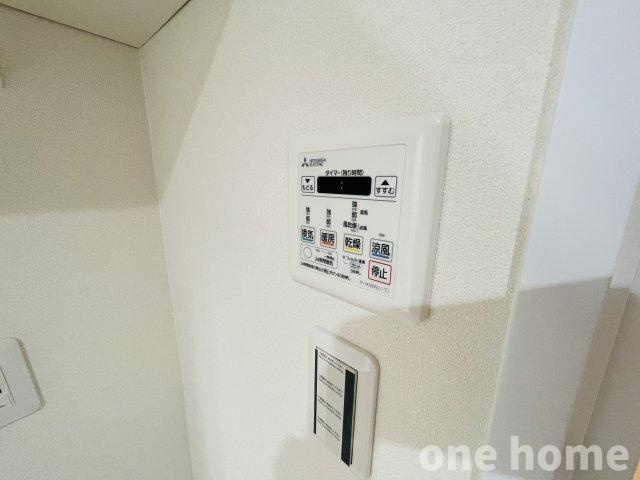 ベル・アーバニティ東淀川の防犯設備|◆浴室暖房換気乾燥機 完備！雨の日は洗濯物が干せ、大活躍です！
◆【即日内覧会開催中】土日はもちろん！平日の仕事終わりの内覧も可能です！