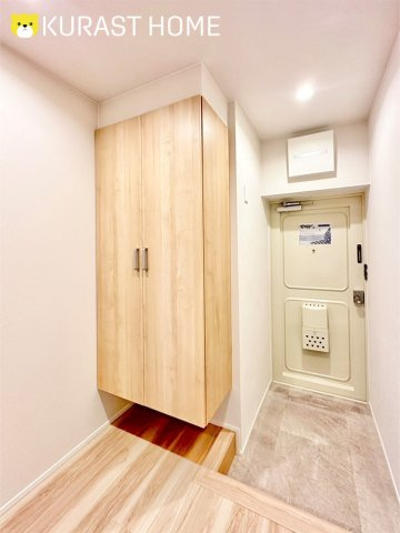 円明寺ヶ丘団地D棟　3階の玄関