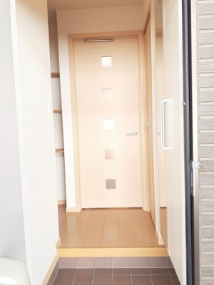 【玄関】 | フルッテート　Ｍ | 毎日通る玄関はこちらです