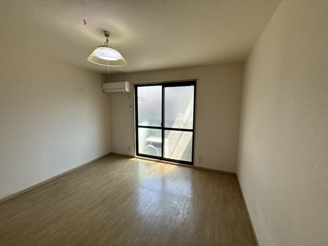 エイトピロティの子供部屋
