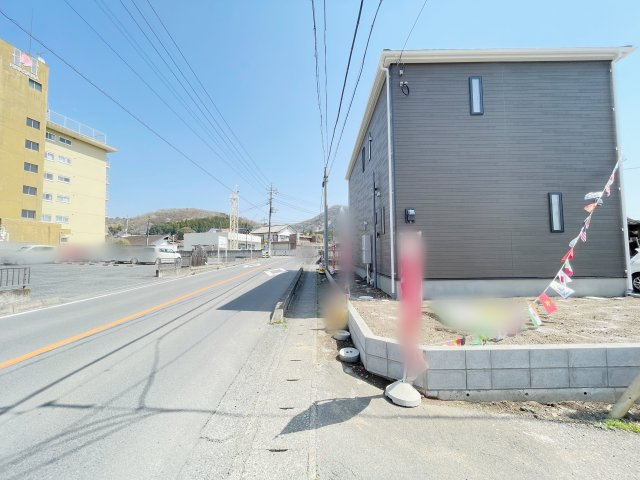 桐生市菱町第3　Cradle Garden　全1棟の前面道路含む現地写真