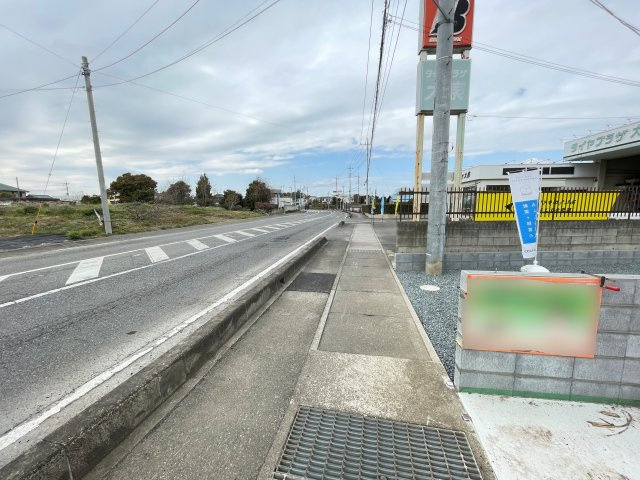 新築戸建・新築建売　大泉町古海第10　制振装置SAFE365搭載　南小・南中の前面道路含む現地写真