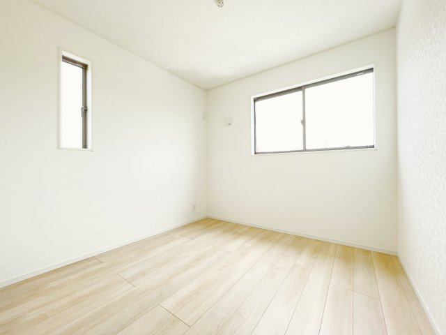 新築戸建・新築建売　桐生市境野町7丁目　制震装置「SAFE365」　境野小・境野中の洋室