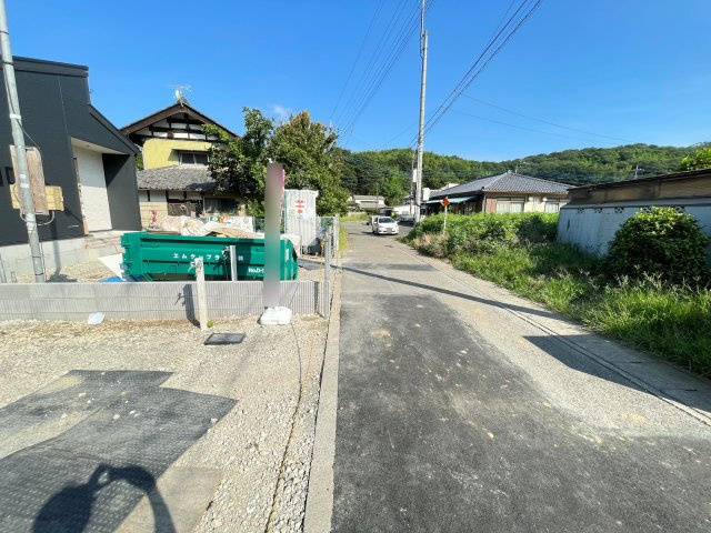 新築戸建・建売　太田市第1長手町　Livele Garden　全2棟の前面道路含む現地写真