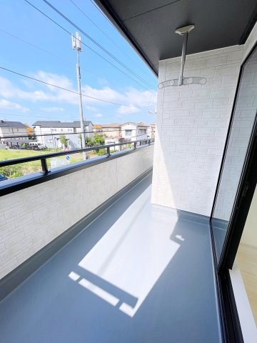 太田市第4鶴生田町　Livele Garden　全2棟のバルコニー