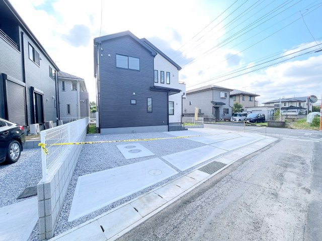 太田市第4鶴生田町　Livele Garden　全2棟の外観