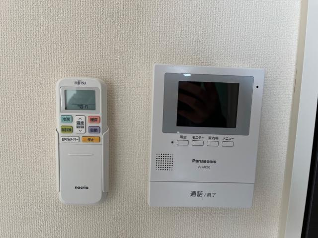 Ｄｉｖａの内装|カメラ付インターホン