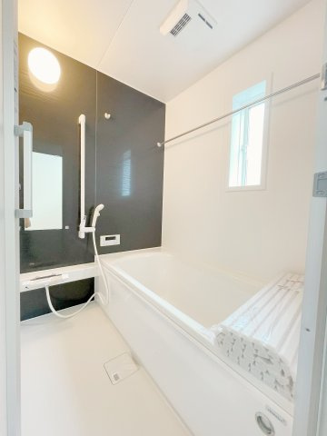 新築戸建・建売　上里町勅使河原第17　Cradle Garden　全7棟の浴室