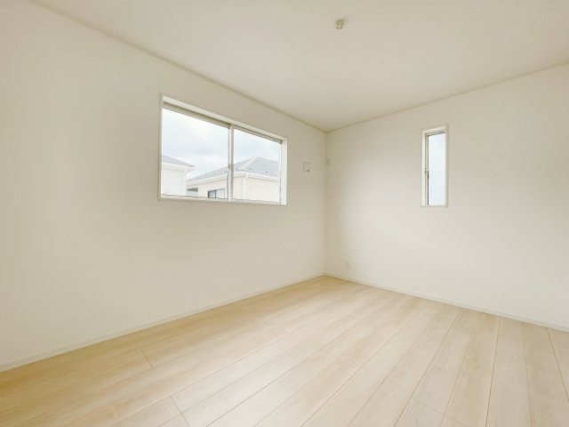 新築戸建・建売　上里町勅使河原第17　Cradle Garden　全7棟の洋室