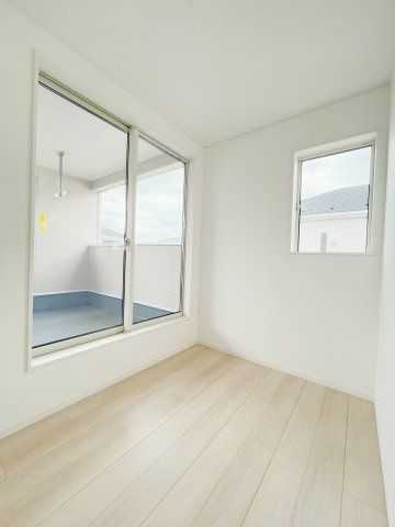 新築戸建・建売　上里町勅使河原第17　Cradle Garden　全7棟の洋室