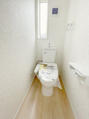 新築戸建・建売　上里町勅使河原第17　Cradle Garden　全7棟のトイレ