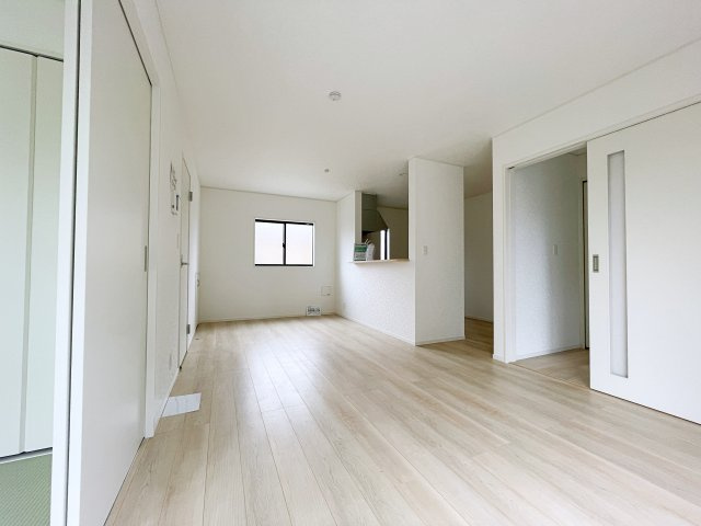 新築戸建・新築建売　神川町新里第4　Cradle Garden　全2棟の居間・リビング