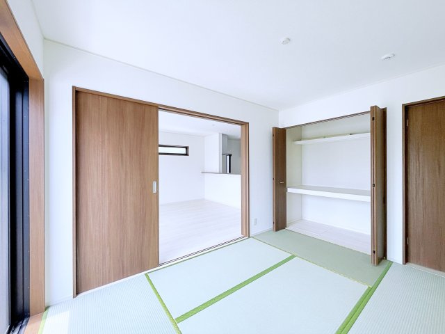 熊谷市上之　AiTOWN　全2邸の和室|畳は足触りがいいので裸足で歩いても気持ちがいいです！