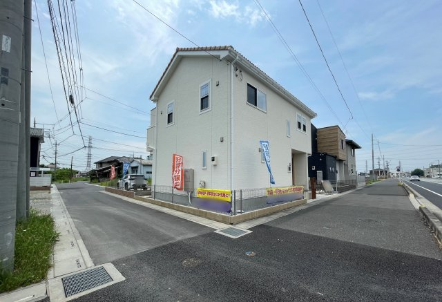 熊谷市上之　AiTOWN　全2邸の前面道路含む現地写真