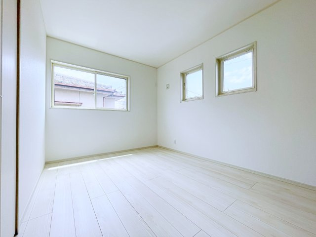 熊谷市上之　AiTOWN　全1邸の洋室