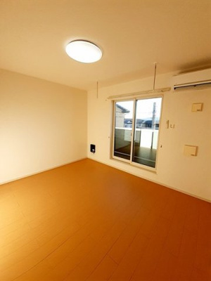 【居間・リビング】 | プレコリーヌⅧ | ゆったり過ごせる居間です