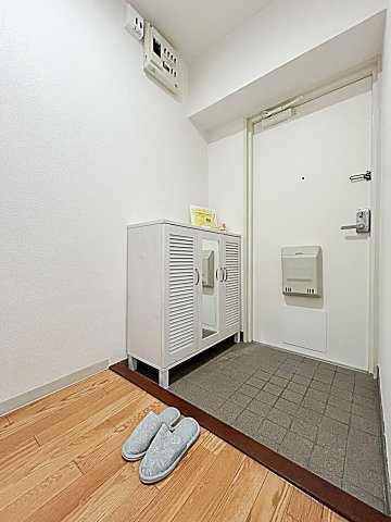 ＮＯＤＡ ＧＵＬＡＮＤＥの玄関|ゆったりとした玄関です