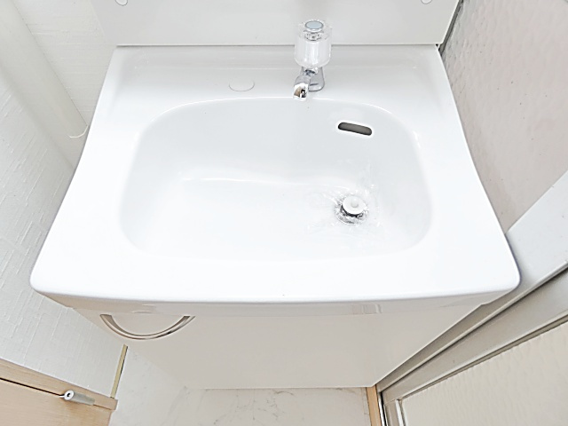 肥後ビルの独立洗面台|独立洗面化粧台付き