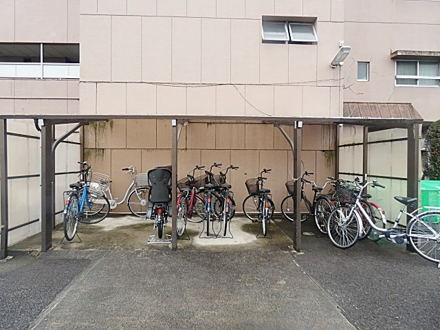 肥後ビルのその他共用部分|駐輪場です