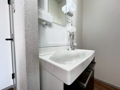 【洗面所】 | シャロームE