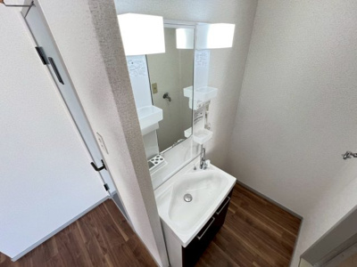 【洗面所】 | シャロームE