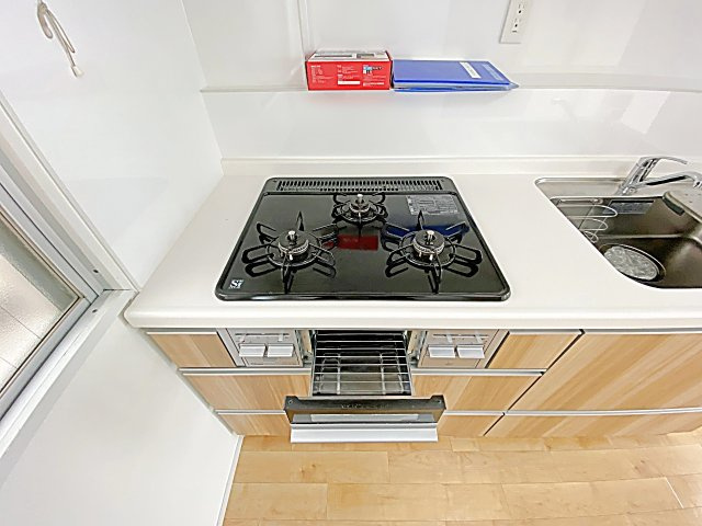 本郷ミユキビルのキッチン|使いやすいキッチンです