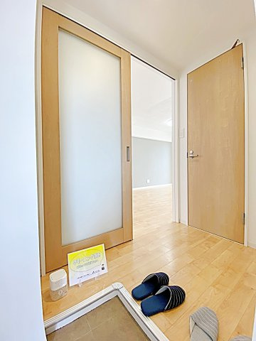 本郷ミユキビルの玄関|落ち着いた玄関です