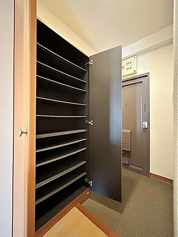 メゾン親名の収納