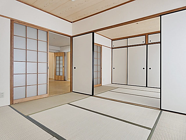 メルローズ２号館の内装|続き間